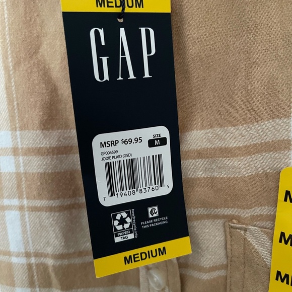 Gap Women's Soft Cotton Relaxed Fit Button Up Flannel Shirt Size Medium Plaid - Picture 3 of 5
